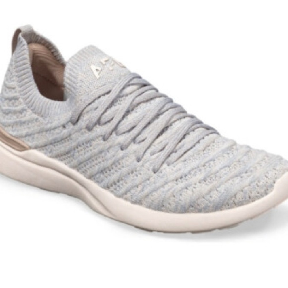 APL Women’s TechLoom Wave Sz 9
